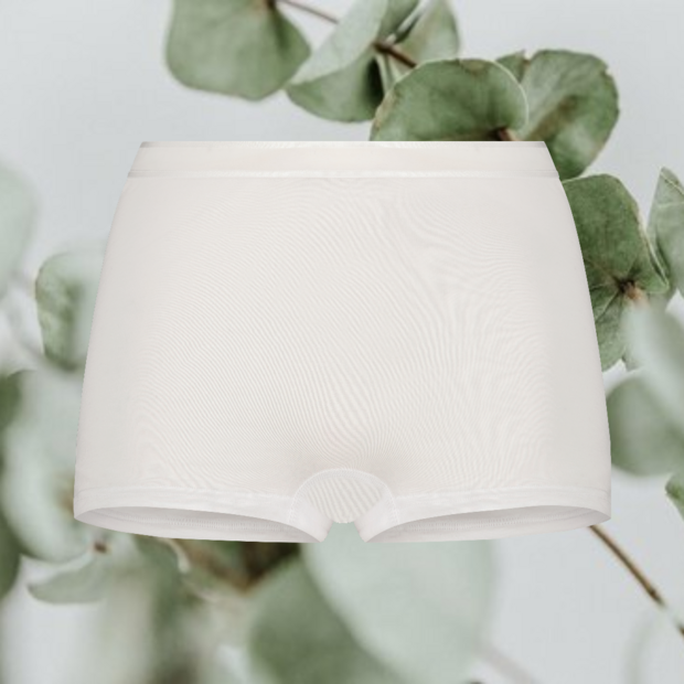 &nbsp;Beeren Green comfort Dames short Maya Wit